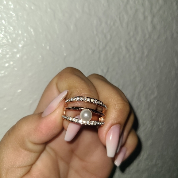 Woman ring - Picture 4 of 7